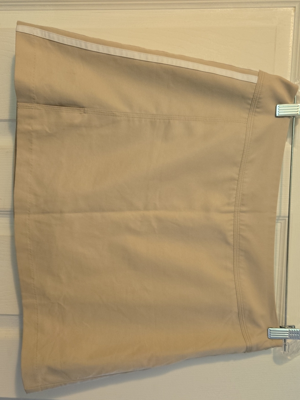 Adidaa Climacool Beige Athetic Skort with White Trim